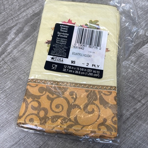 NWT Thanksgiving Paper Goods Bundle - Picture 16 of 16